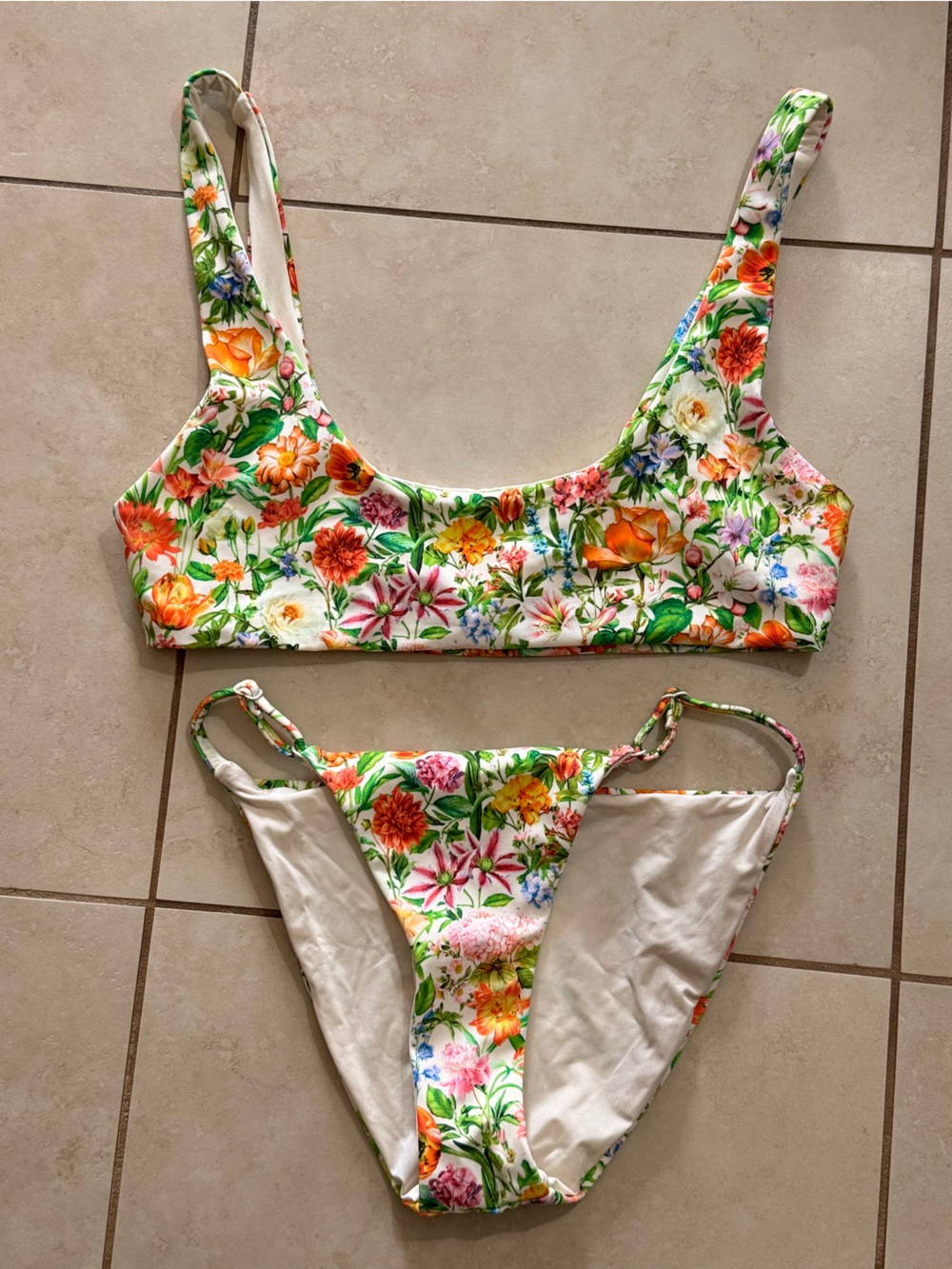 Olivo Floral Lined Garment - Cream & Green